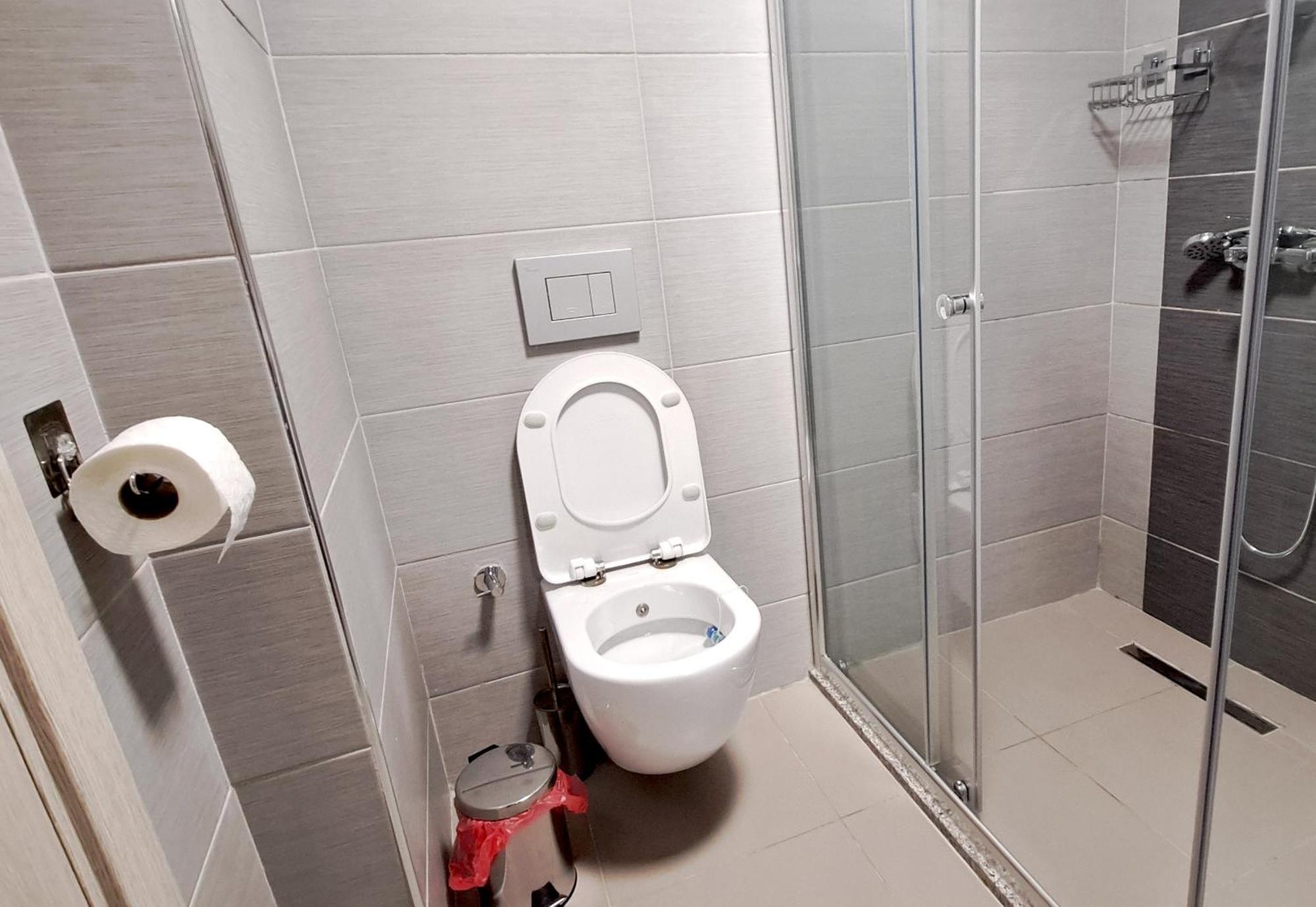 Luxury Condos On 18Th, 3Rd, 5Th Floor With Pool, Fitness, Parking Included Skopje Exterior photo