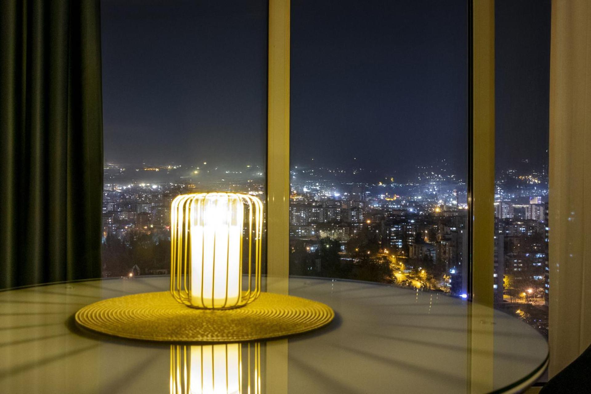 Luxury Condos On 18Th, 3Rd, 5Th Floor With Pool, Fitness, Parking Included Skopje Exterior photo